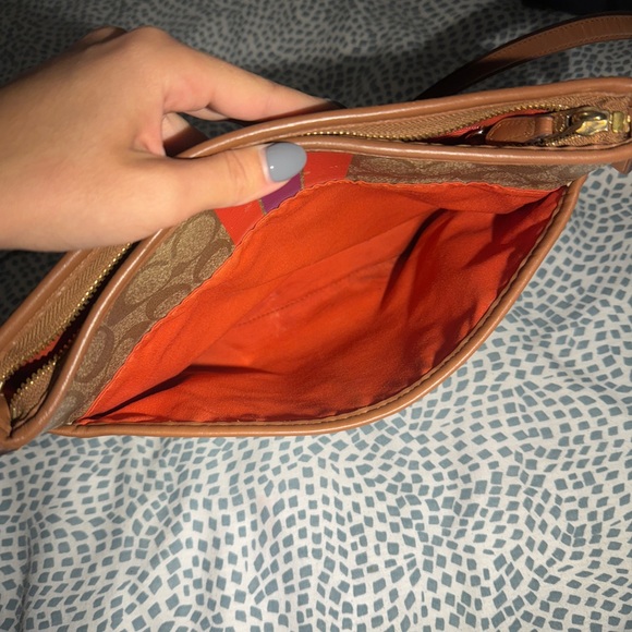 Coach Cross Body Bag Purse - Picture 4 of 11